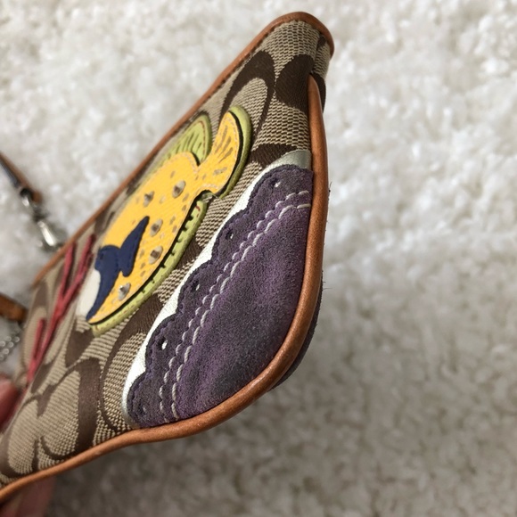 Coach Fish Wristlet - RARE! π - Picture 3 of 7